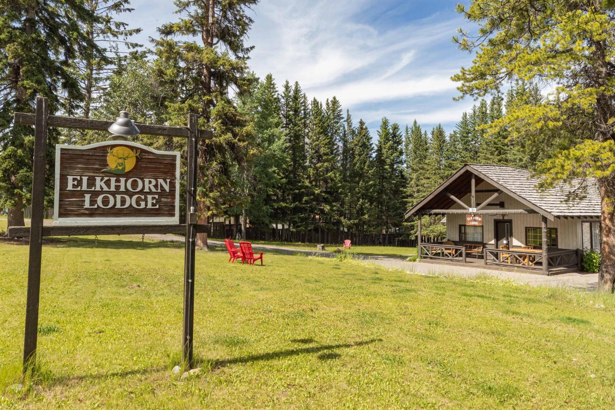 Elkhorn Lodge Vacation Rentals 뱀프 외부 사진