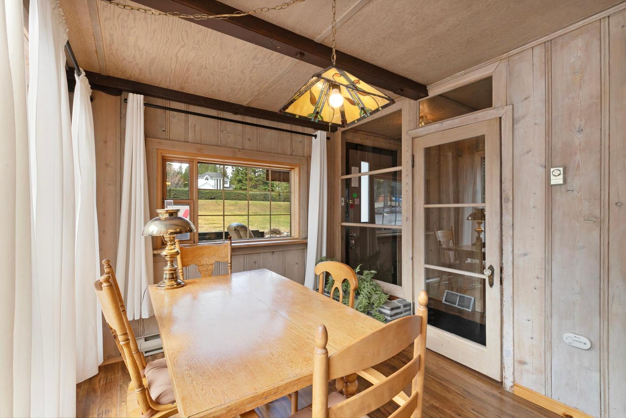 Elkhorn Lodge Vacation Rentals 뱀프 외부 사진